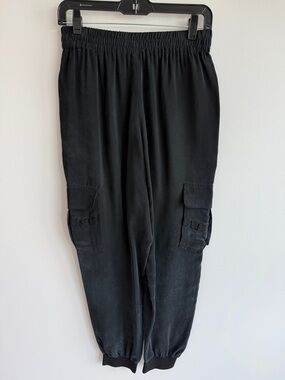 Alice + Olivia Dede Silky Cargo Pants